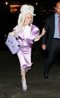 Lady Gaga feet photo thumbnail