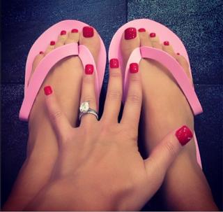 Amber Rose feet photo thumbnail