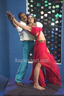 Deepika Padukone feet photo thumbnail