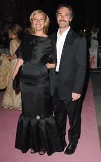 Emma Thompson feet photo thumbnail