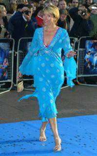 Emma Thompson feet photo thumbnail