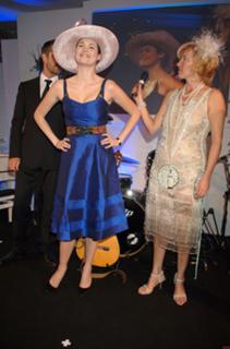 Emma Thompson feet photo thumbnail