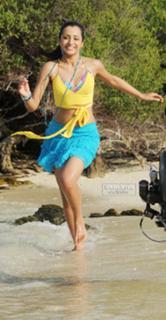 Trisha Krishnan feet photo thumbnail