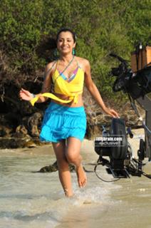 Trisha Krishnan feet photo thumbnail