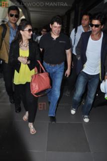 Madhuri Dixit feet photo thumbnail