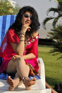 Taapsee Pannu feet photo thumbnail