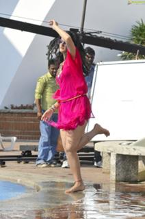 Taapsee Pannu feet photo thumbnail