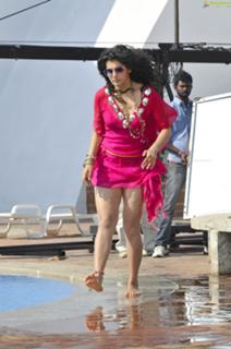 Taapsee Pannu feet photo thumbnail