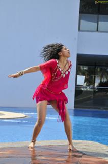 Taapsee Pannu feet photo thumbnail