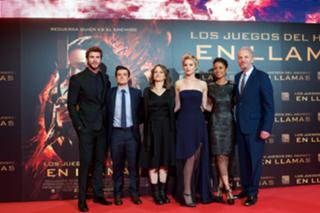Jennifer Lawrence feet photo thumbnail