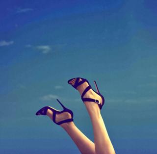 Nicole Kidman feet photo thumbnail