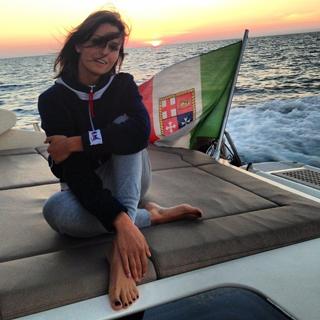Anna Safroncik feet photo thumbnail