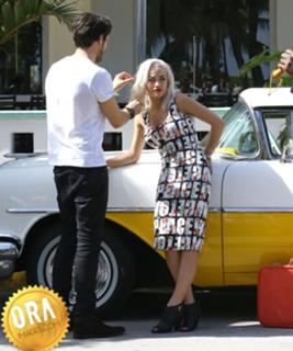 Rita Ora feet photo thumbnail