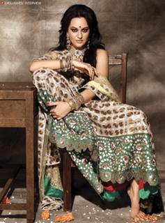Sonakshi Sinha feet photo thumbnail