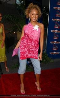 Adrienne Houghton feet photo thumbnail