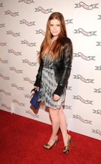 Kate Mara feet photo thumbnail