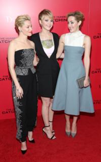 Jennifer Lawrence feet photo thumbnail