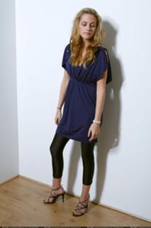 Kristen Stewart feet photo thumbnail