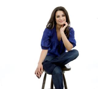 Lea Michele feet photo thumbnail