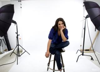 Lea Michele feet photo thumbnail