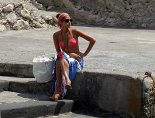 Eva Mendes feet photo thumbnail