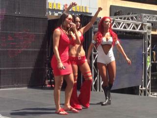 Nikki Garcia feet photo thumbnail