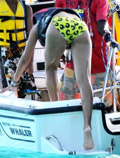 Rihanna feet photo thumbnail