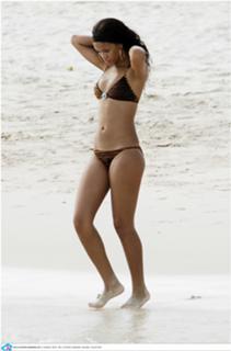 Rihanna feet photo thumbnail