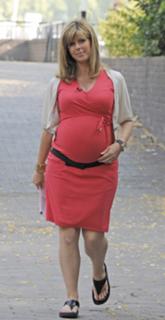 Kate Garraway feet photo thumbnail