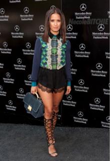 Rocsi Diaz feet photo thumbnail