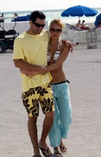 Jessica Alba feet photo thumbnail