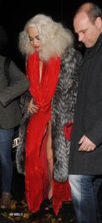 Rita Ora feet photo thumbnail