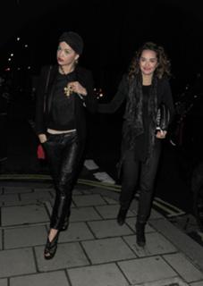 Rita Ora feet photo thumbnail