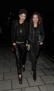 Rita Ora feet photo thumbnail