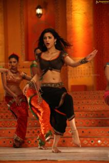 Shruti Haasan feet photo thumbnail