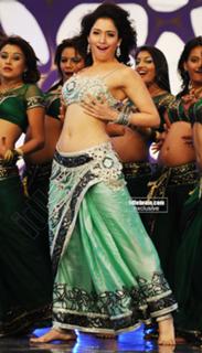 Tamannaah Bhatia feet photo thumbnail