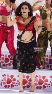 Kriti Kharbanda feet photo thumbnail