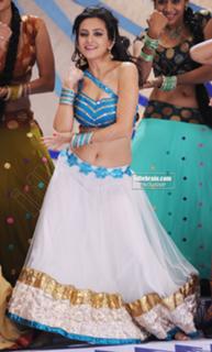 Kriti Kharbanda feet photo thumbnail