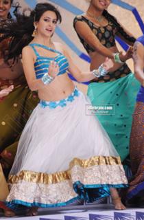 Kriti Kharbanda feet photo thumbnail