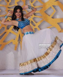 Kriti Kharbanda feet photo thumbnail