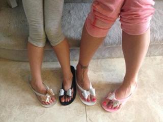 Katie Price feet photo thumbnail