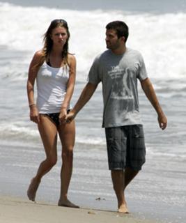 Nicky Rothschild feet photo thumbnail