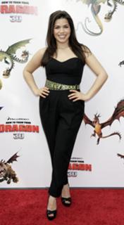 America Ferrera feet photo thumbnail