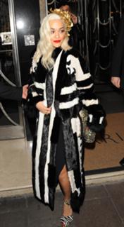 Rita Ora feet photo thumbnail