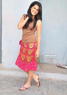 Taapsee Pannu feet photo thumbnail