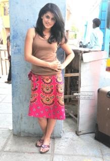 Taapsee Pannu feet photo thumbnail