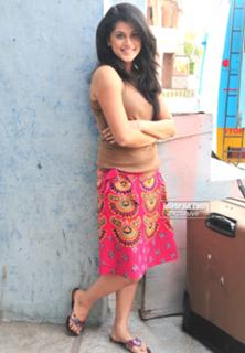 Taapsee Pannu feet photo thumbnail