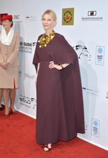 Cate Blanchett feet photo thumbnail