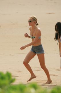 Kate Bosworth feet photo thumbnail