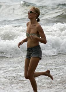 Kate Bosworth feet photo thumbnail